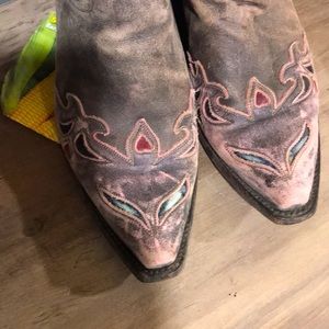 COPY - Dan Post size 8